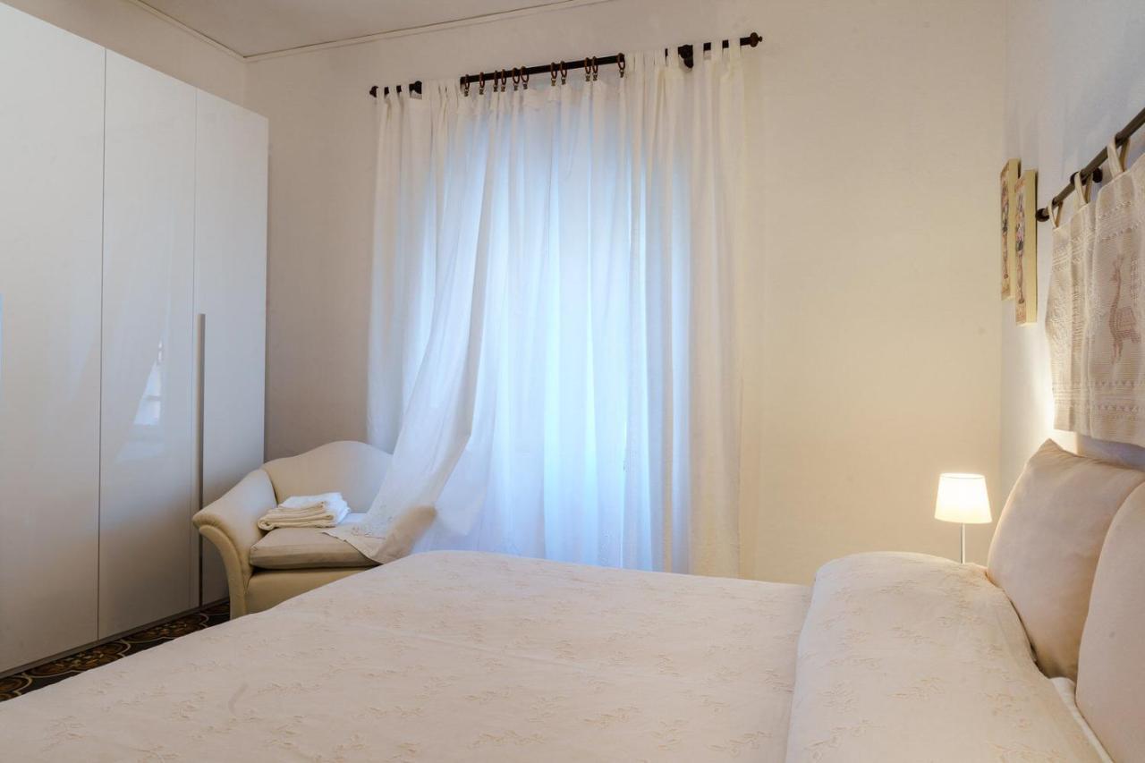 Holiday Home Alle Pavoncelle, Indipendente Con Terrazzo Di 60 Mq Portoscuso Eksteriør bilde