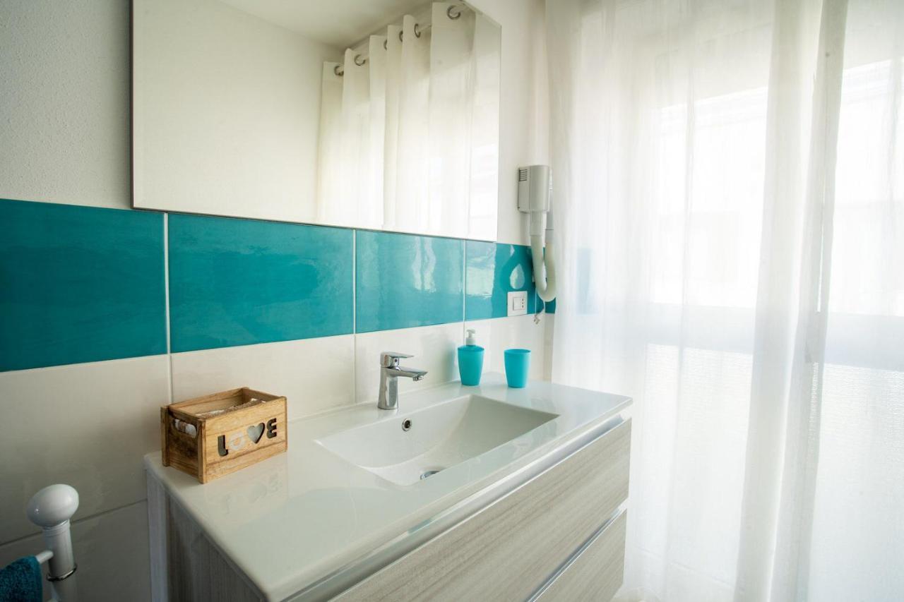Holiday Home Alle Pavoncelle, Indipendente Con Terrazzo Di 60 Mq Portoscuso Eksteriør bilde